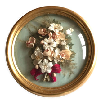 Frame round wood flowers fabrics old curved glass