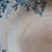Antique hollow plate Lebacqz & Bouchard Colombier with bird decoration, Terre de Fer.