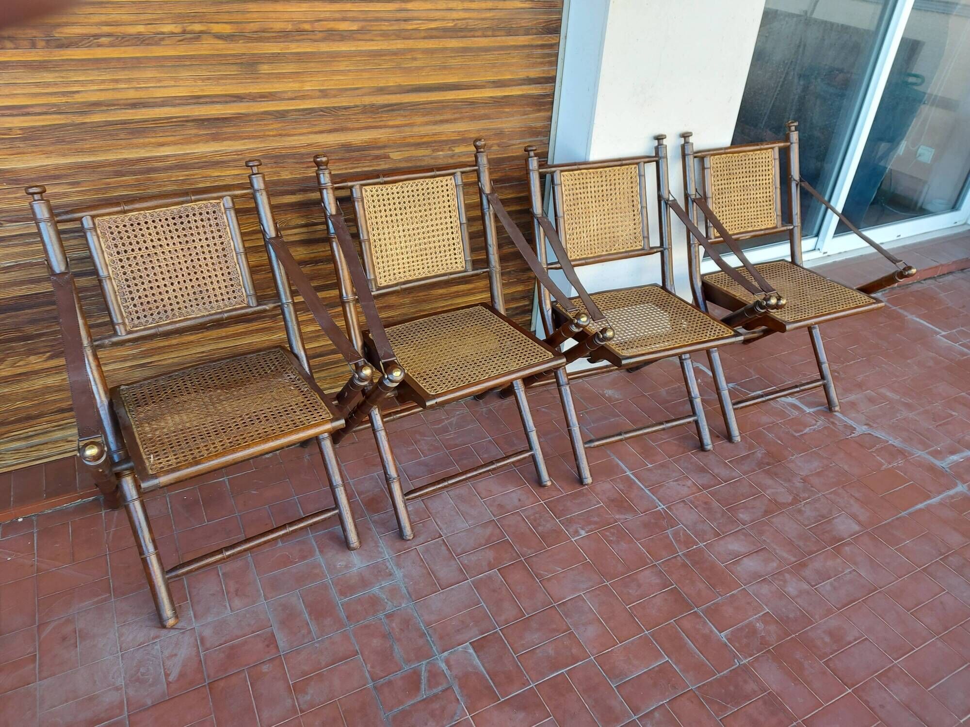 Set of 4 folding chairs old colonial style