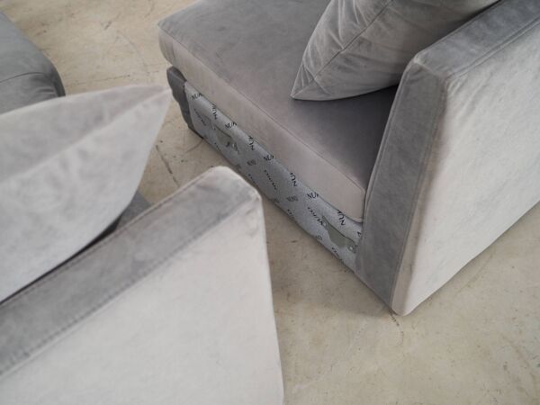Canapé d'angle en velours argenté, design scandinave, années 00