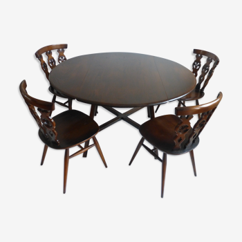 Table et 4 chaises Windsor Lucian Ercolani