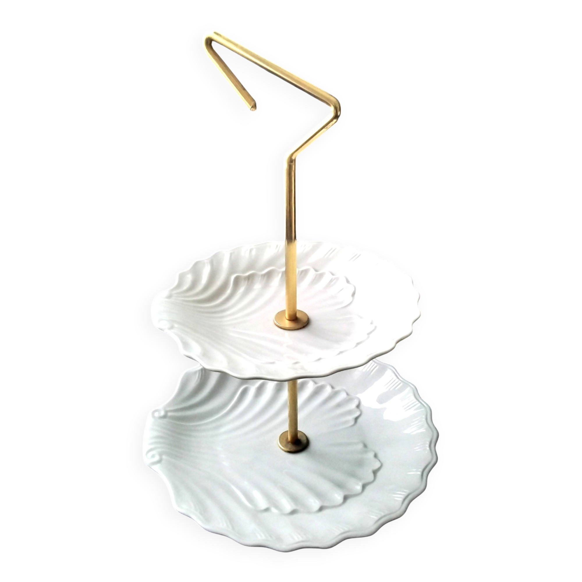 Silent servant in white porcelain