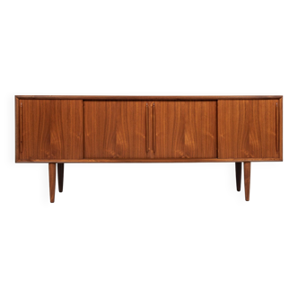 Midcentury Danish sideboard in walnut by Svend Aage Madsen for HP Hansen 1960s