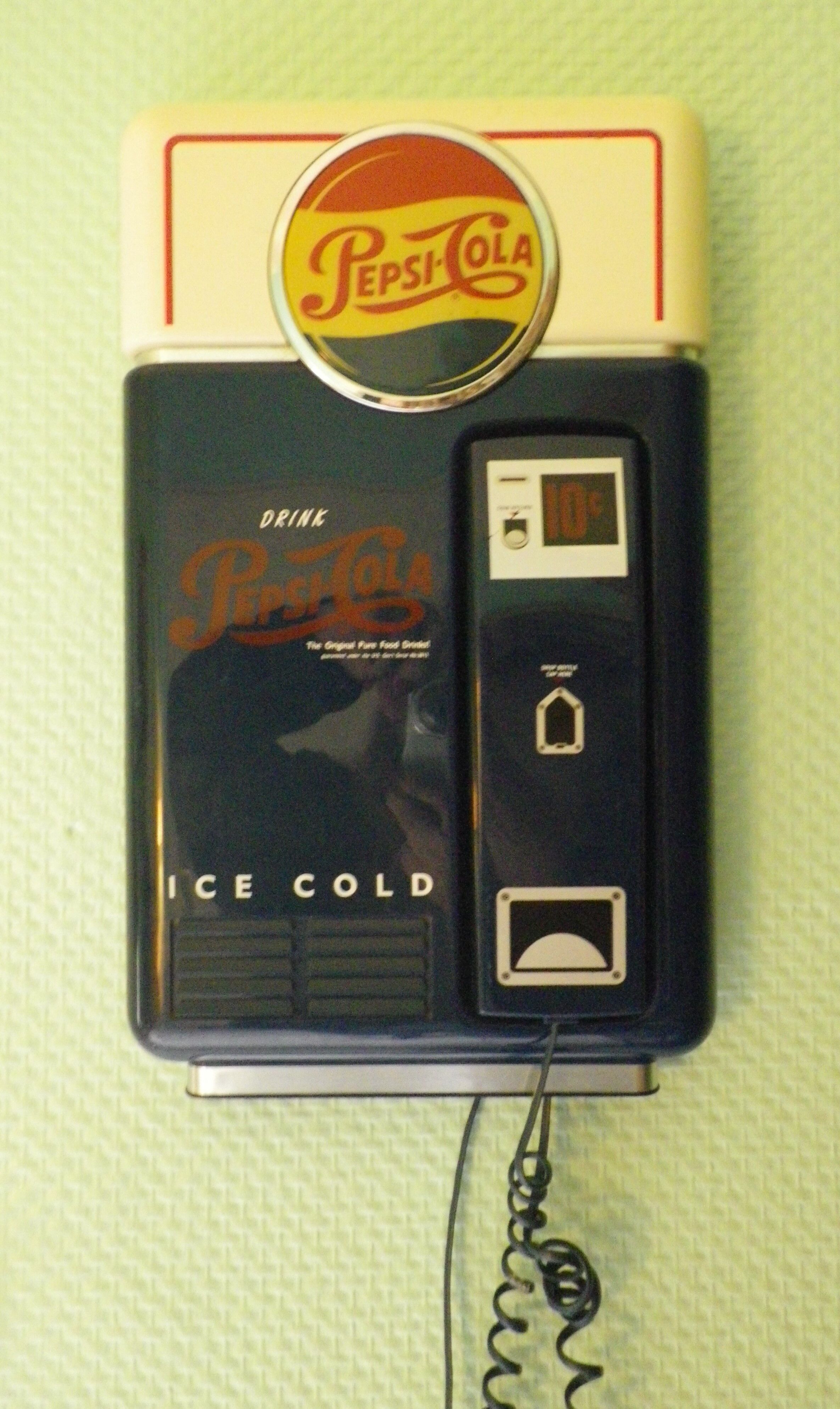 Téléphone mural Pepsi Cola Hollande  années 90