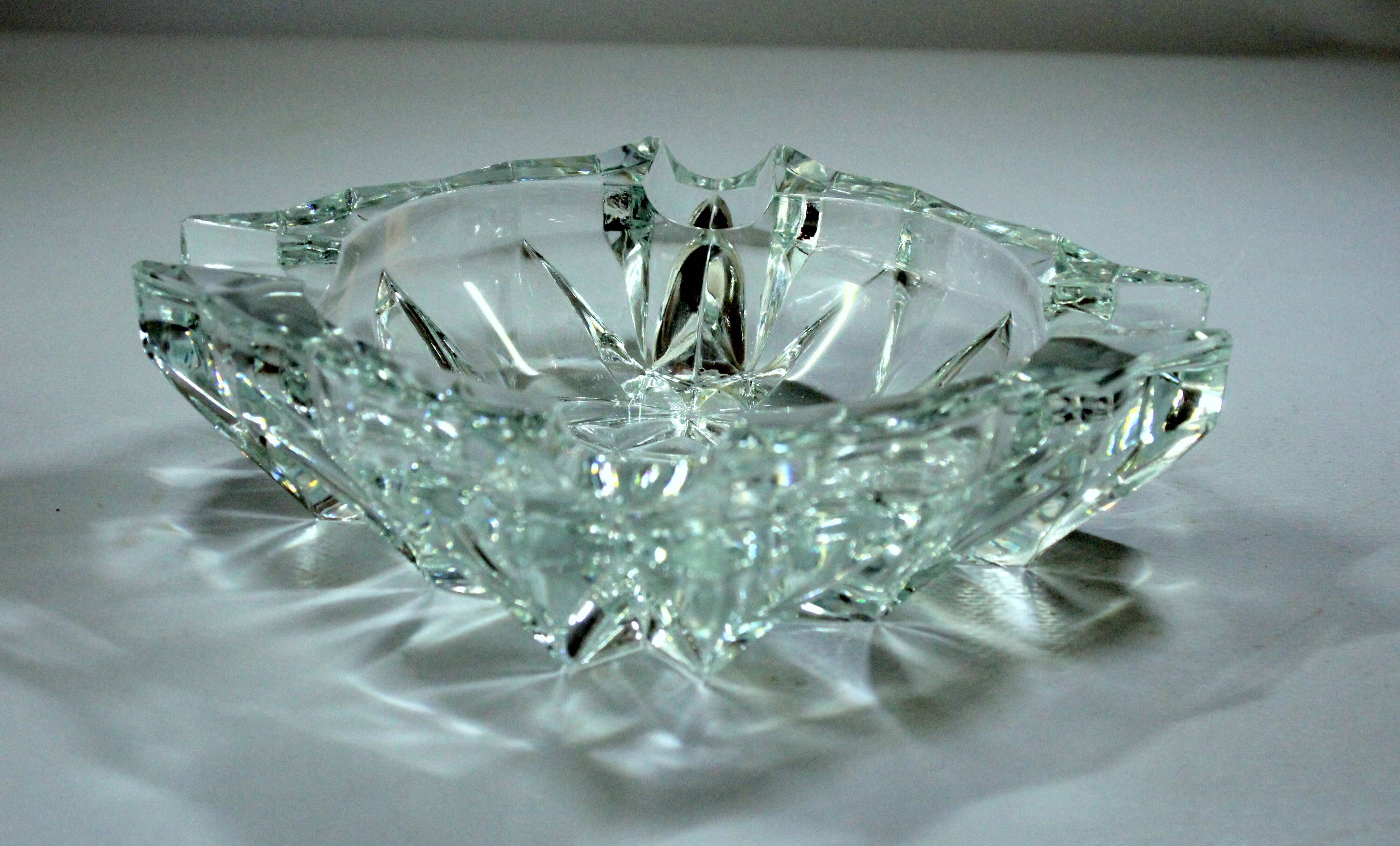 Lead crystal glass ashtray