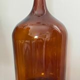 Give me amber Jeanne.