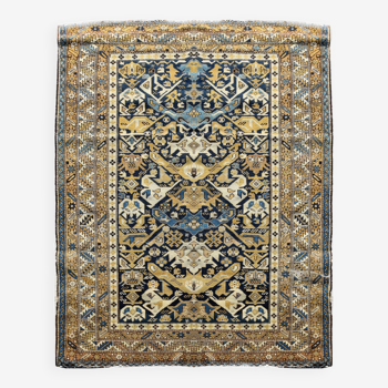 Old Caucasian rug Shirvan Bidjov: 1.54 x 1.17 meters