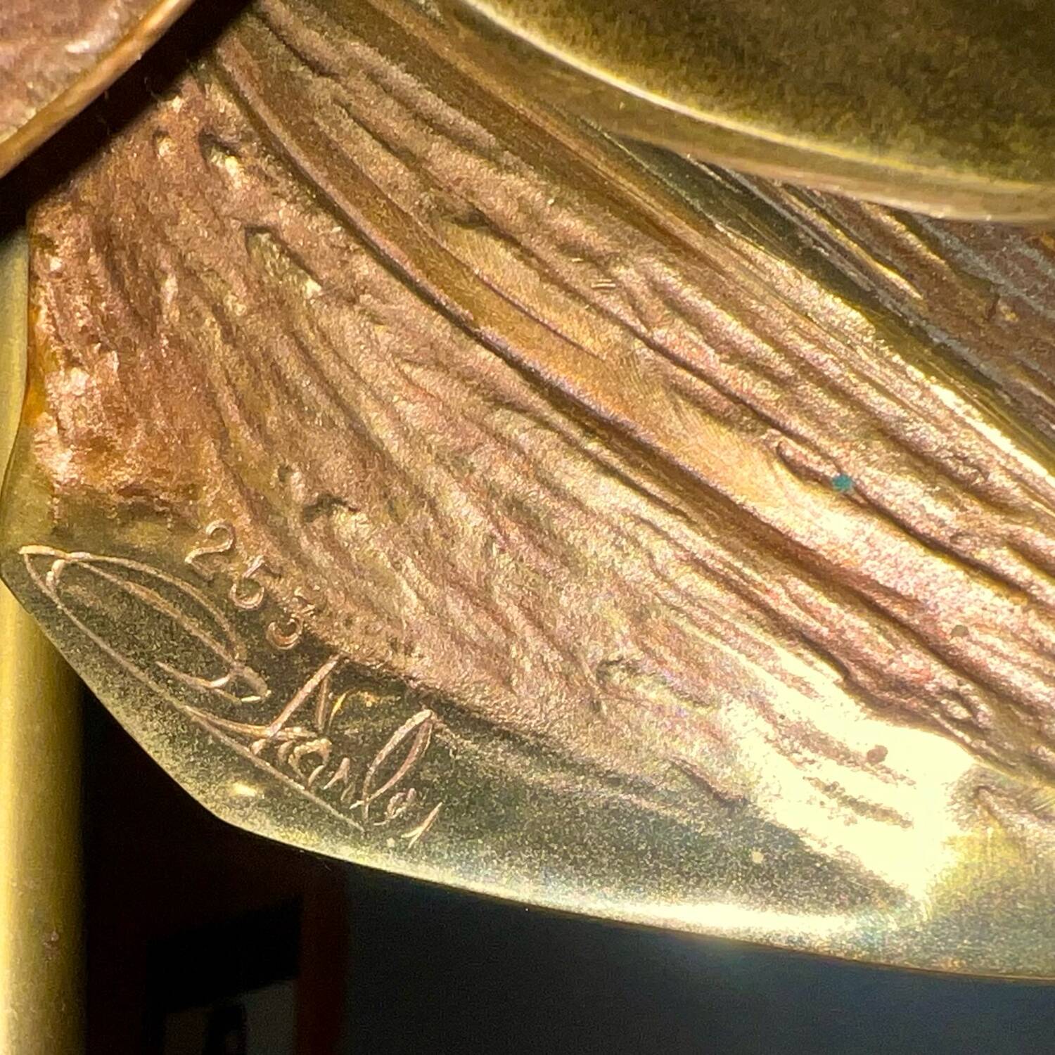 Charles Orchid lamp in bronze