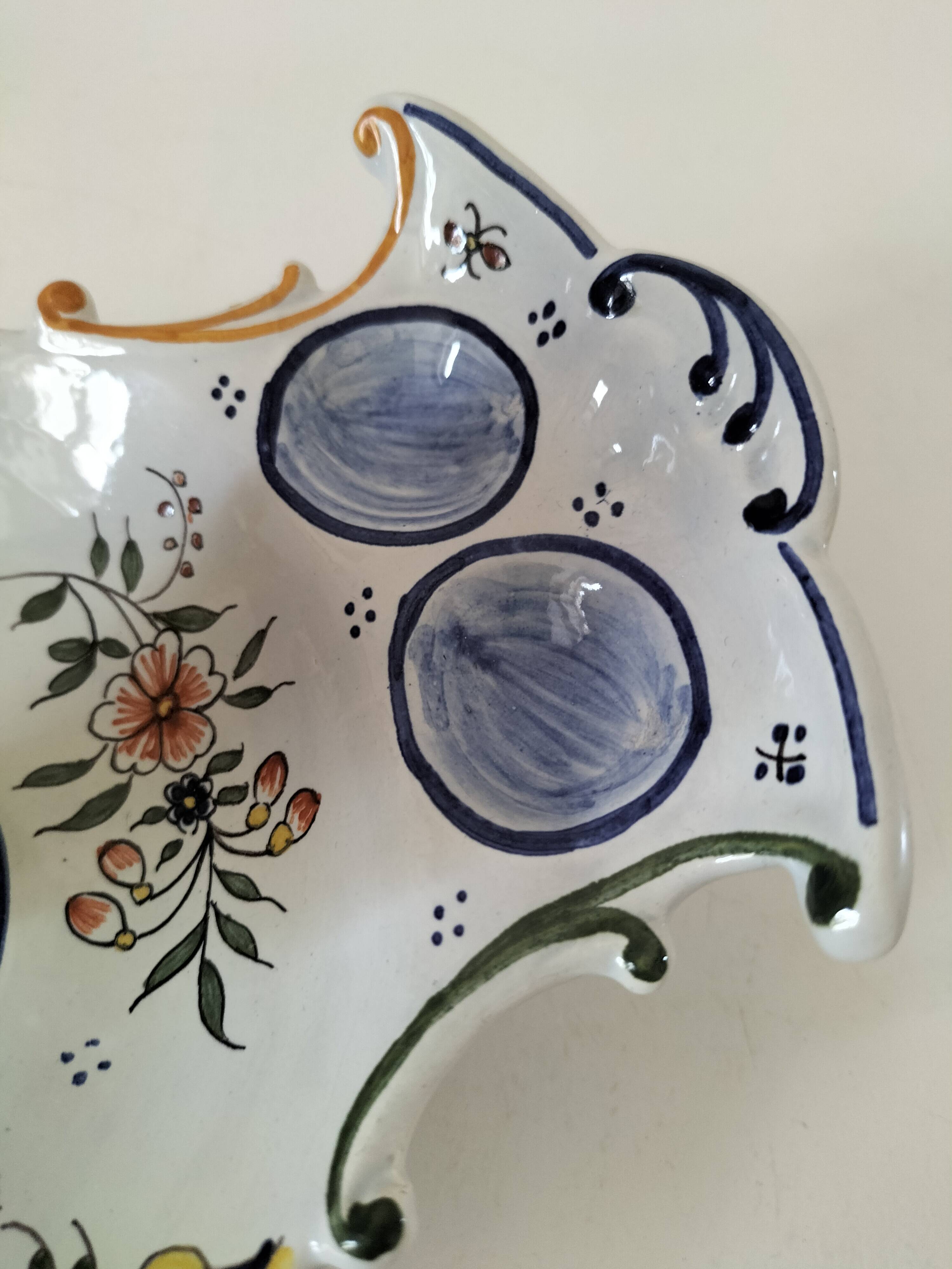 Geo Martel egg service Desvres no. 1687 – Lambrequin decoration
