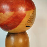 Grande Kokeshi - Winter camelia - master Watanabee Masao - 1917-2007