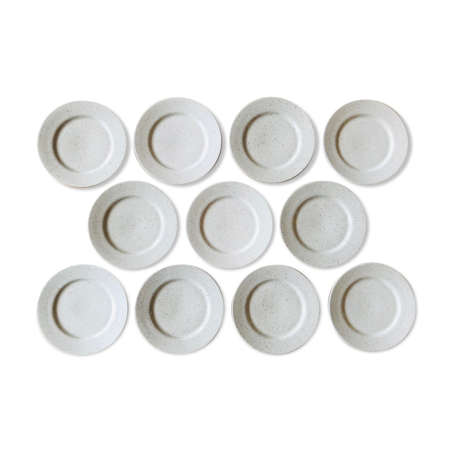 11 Assiettes à dessert en grès moucheté vintage