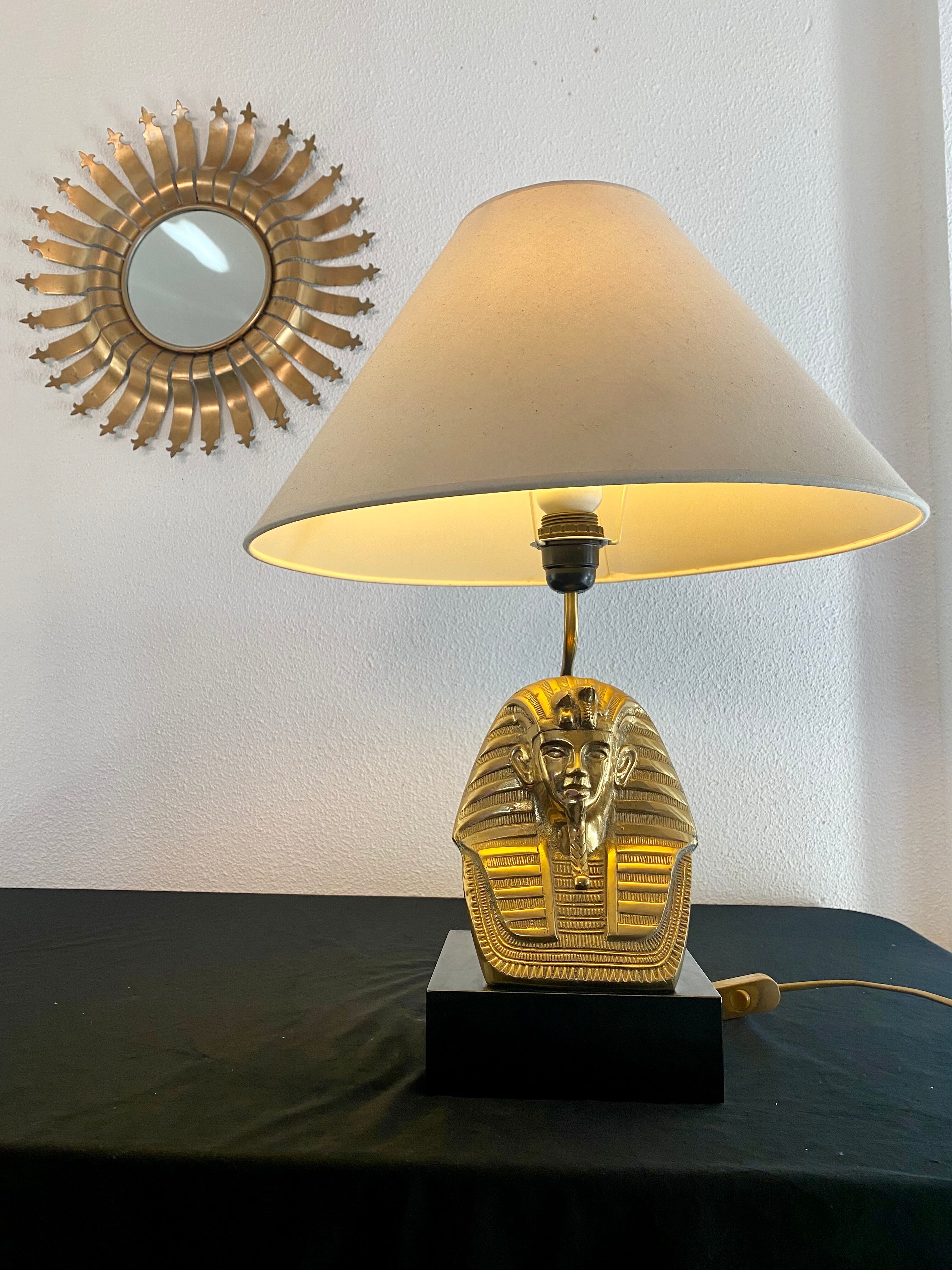Golden brass table lamp tutankhamun Year 70 vintage pyramid