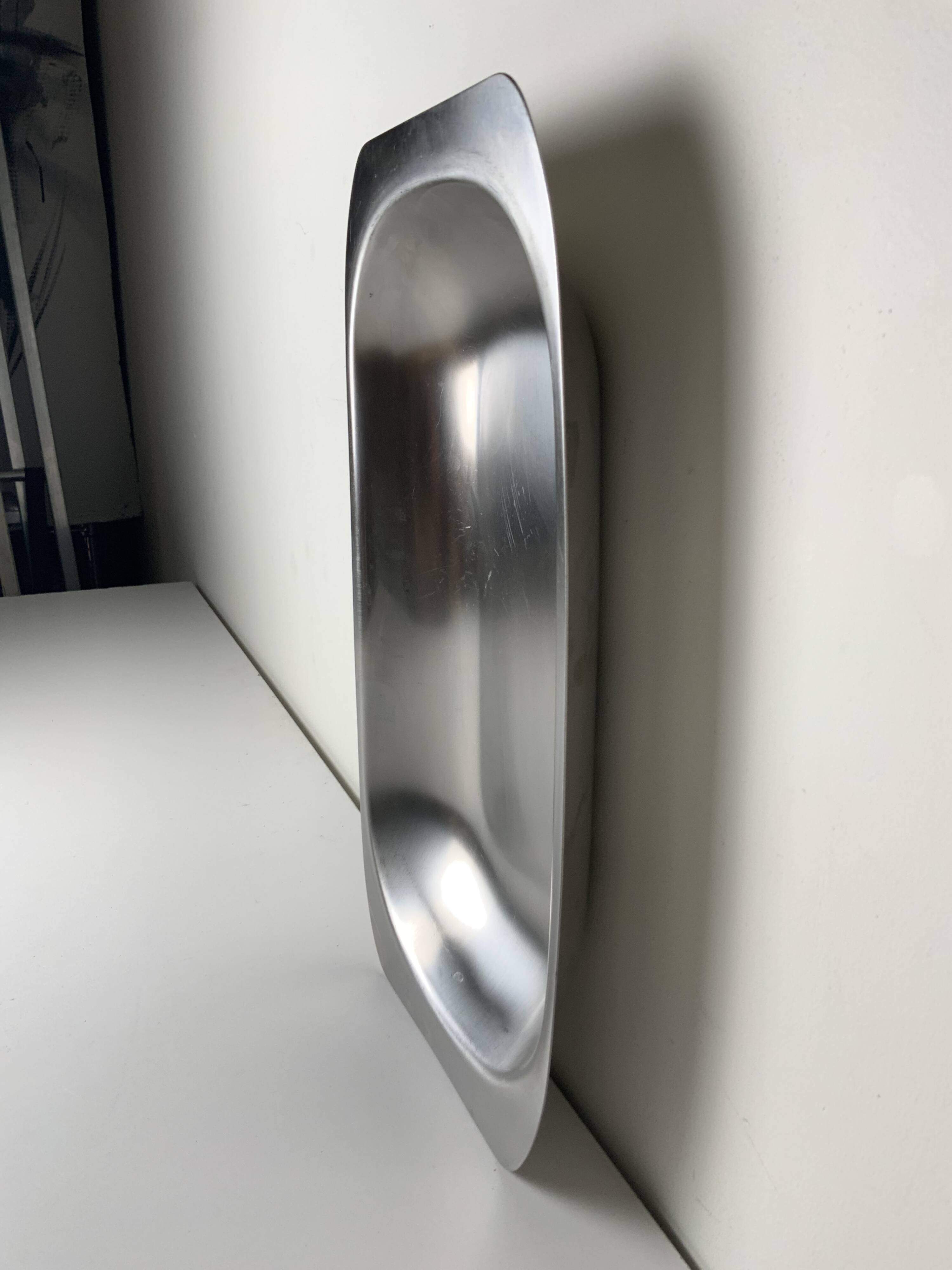 Stainless steel plate design