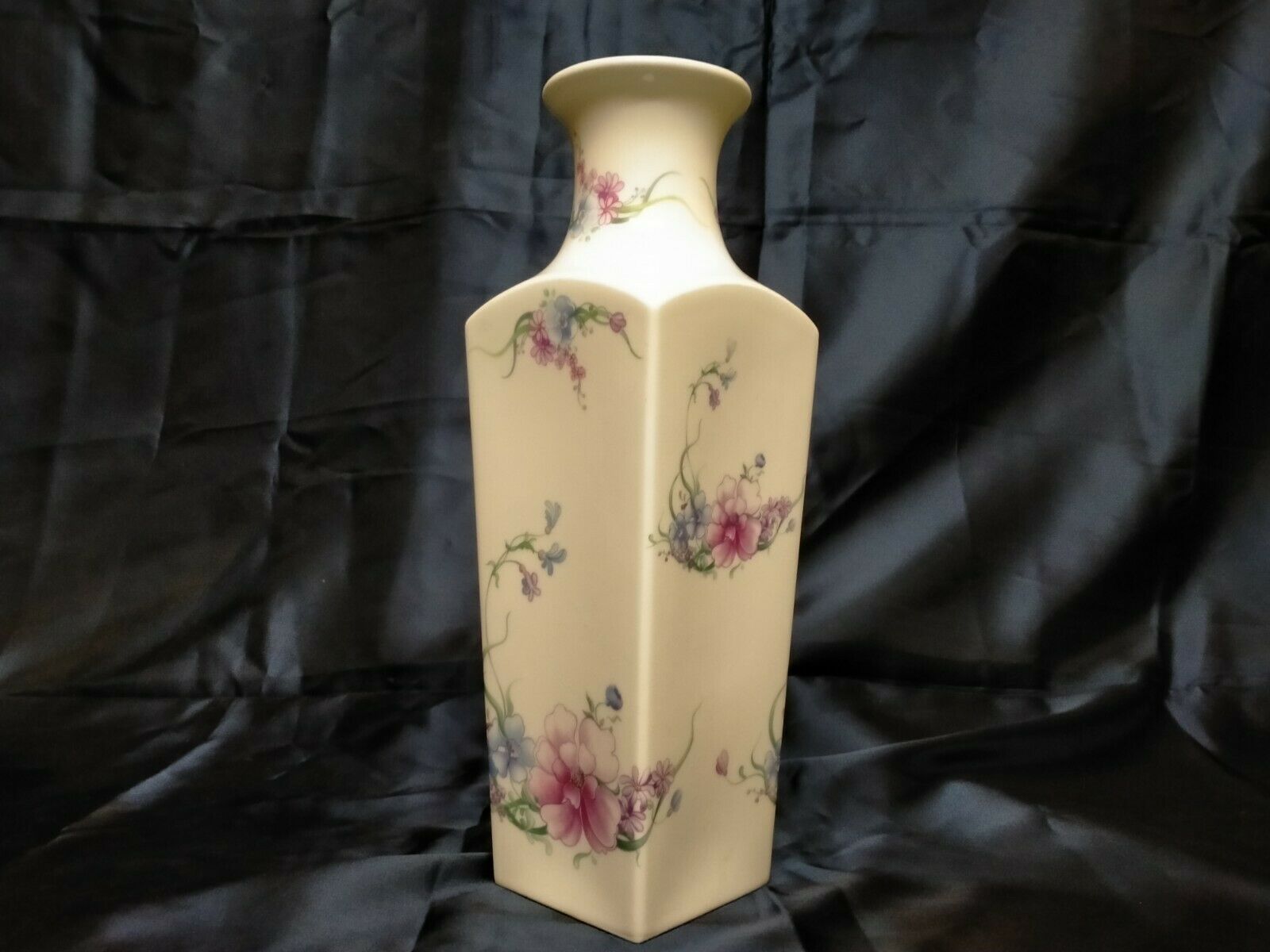 Grand Vase Royal Manufacture Limoges