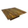 Table basse carrée brutaliste en pierre ambrée