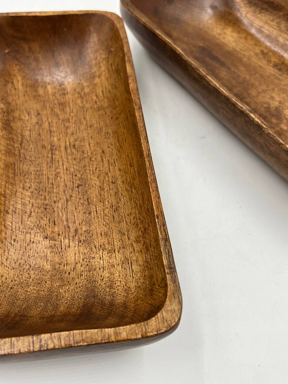 Duo of wooden aperitif dishes