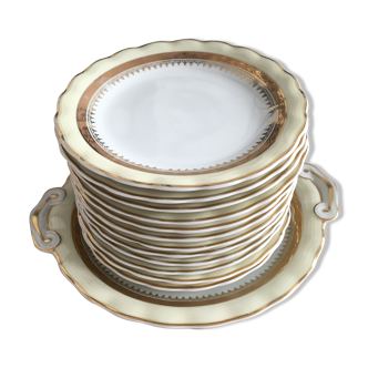 Set 12 dessert plates and porcelain dish Limoges