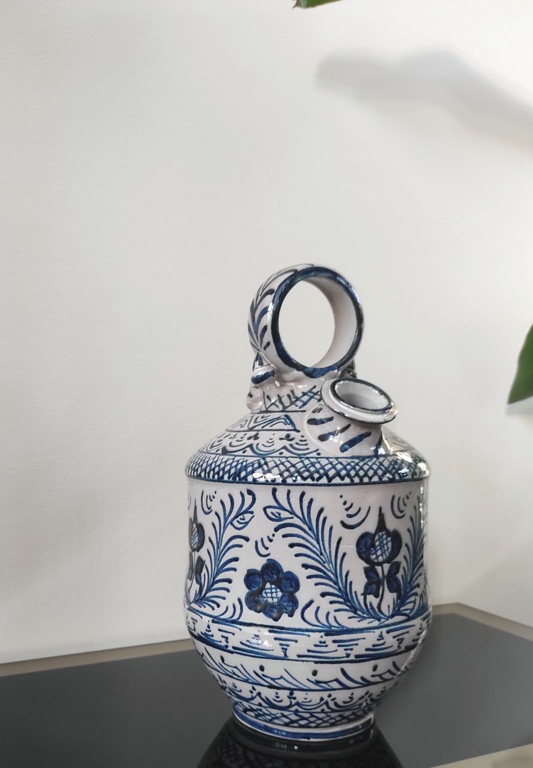 Vase, jug (Botijo) vintage