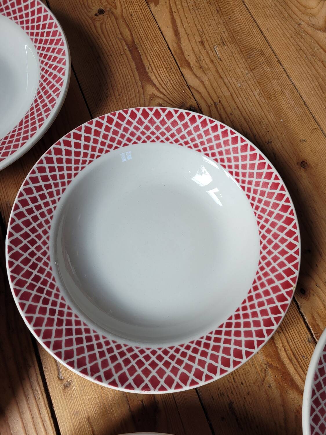 Lot n°2 Six soup plates FB85 Badonviller