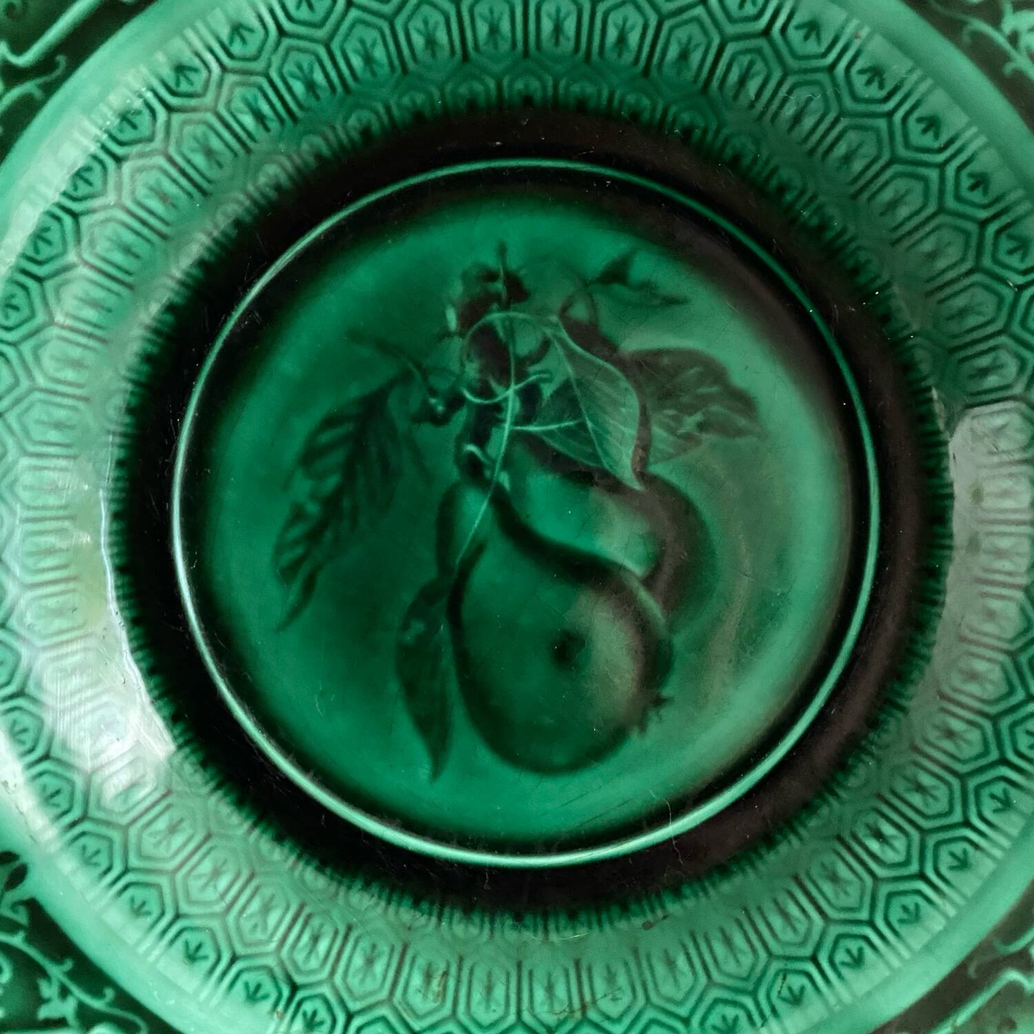 Barbotine dish for wall decoration