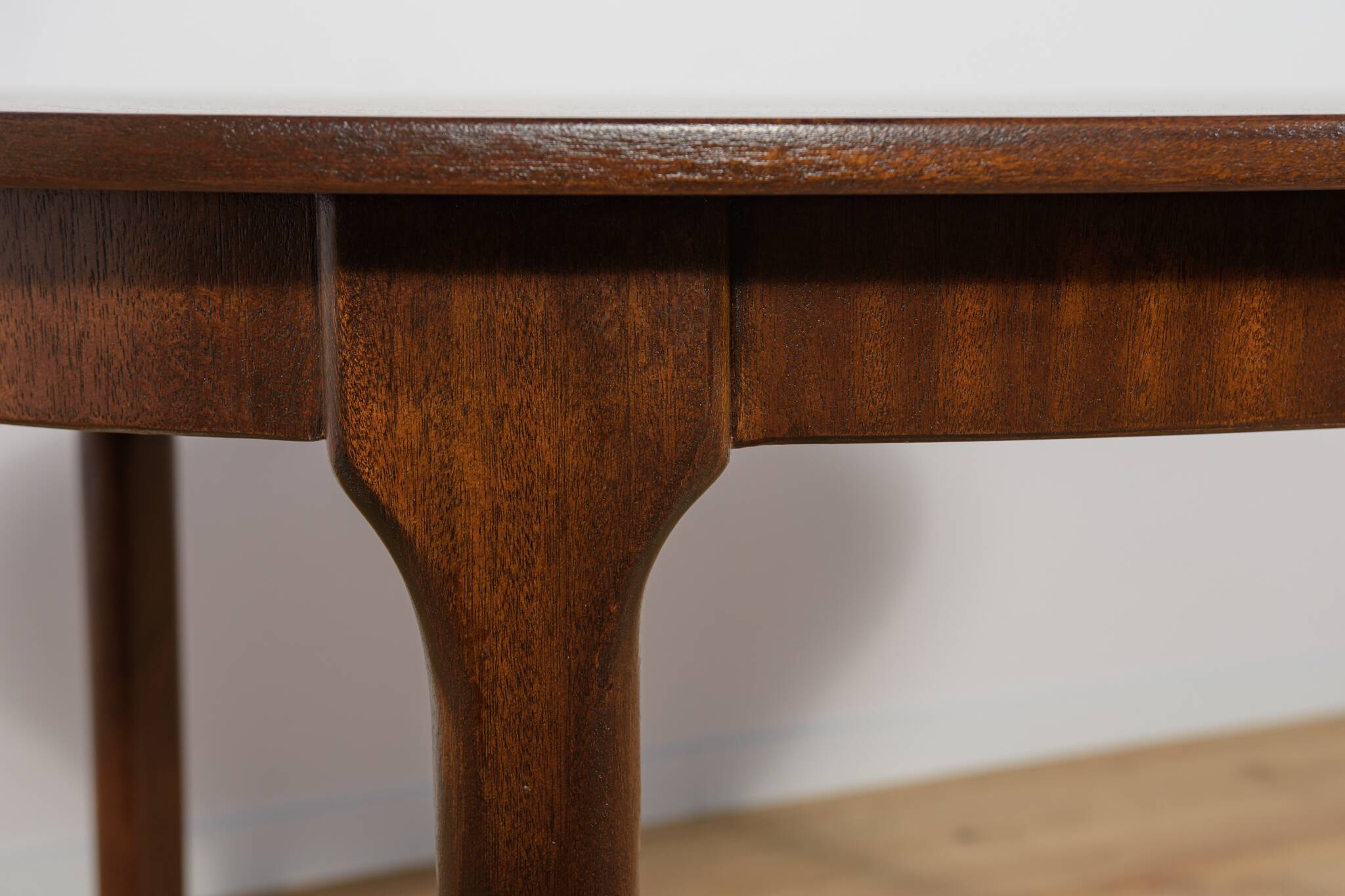 Mid-Century Oval Extendable Teak Dining Table from McIntosh, 1960s