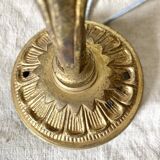 Applique ancienne en bronze et tulipe en verre