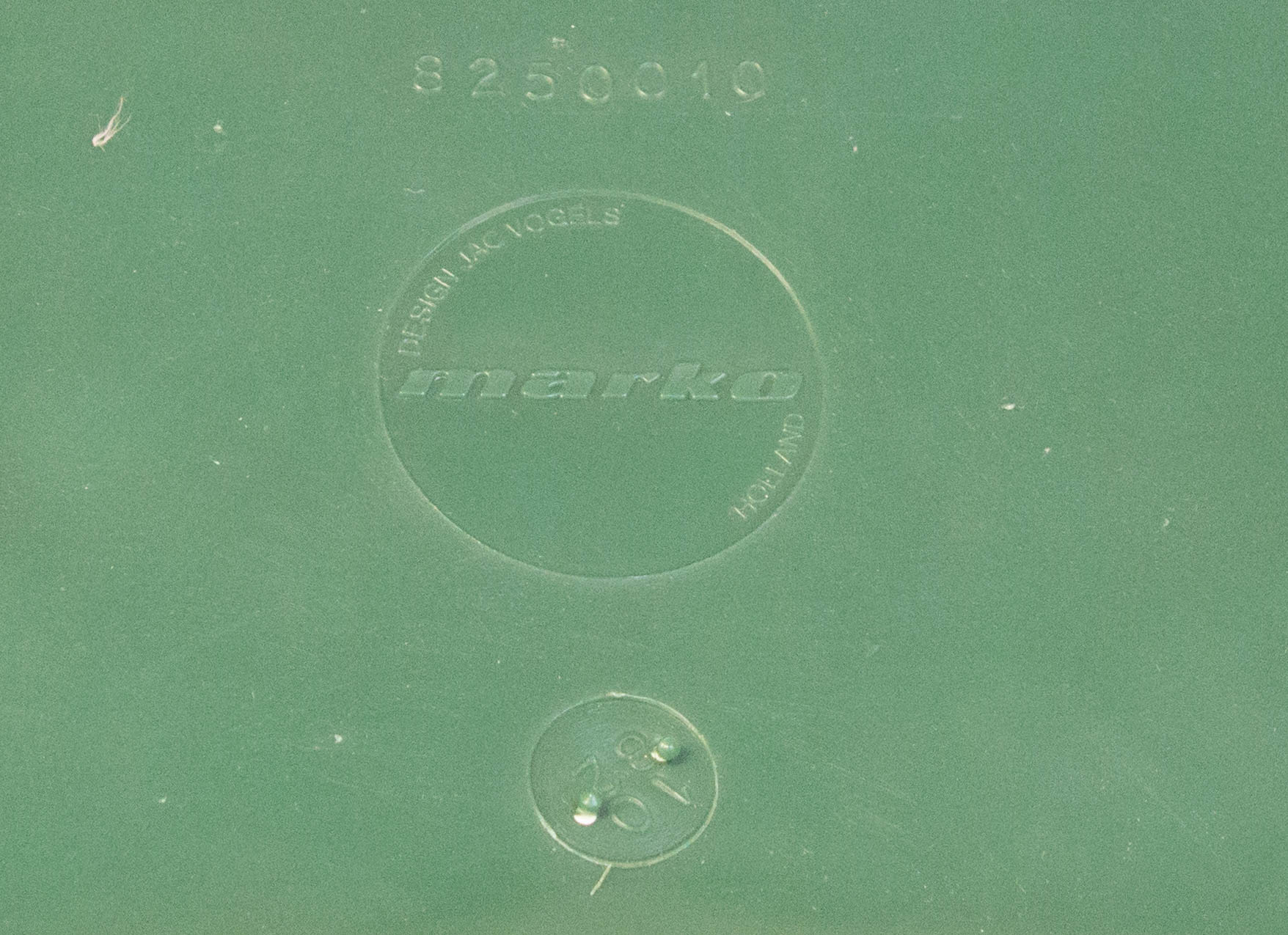 6 vintage chairs by Marko Ca 1970