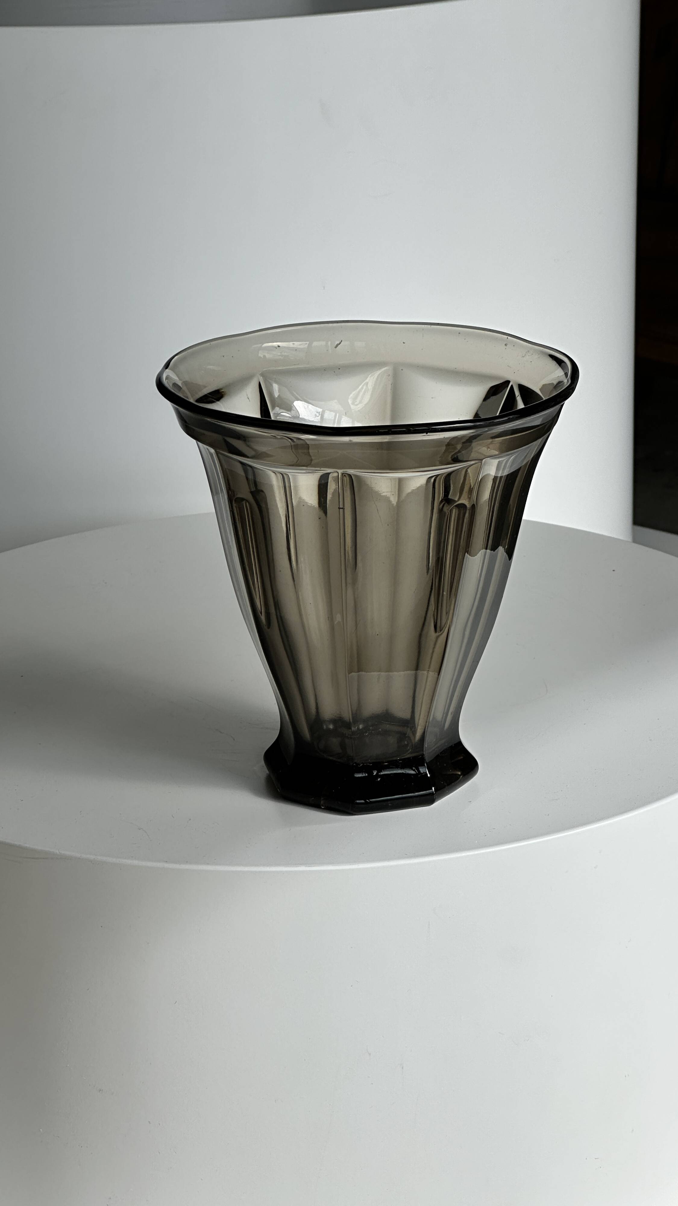 Smoked molded glass vase H:17cm