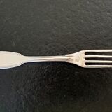 Fourchette de table en argent massif - Modèle filet - Poinçon Vieillard 1er titre (1819-1838)