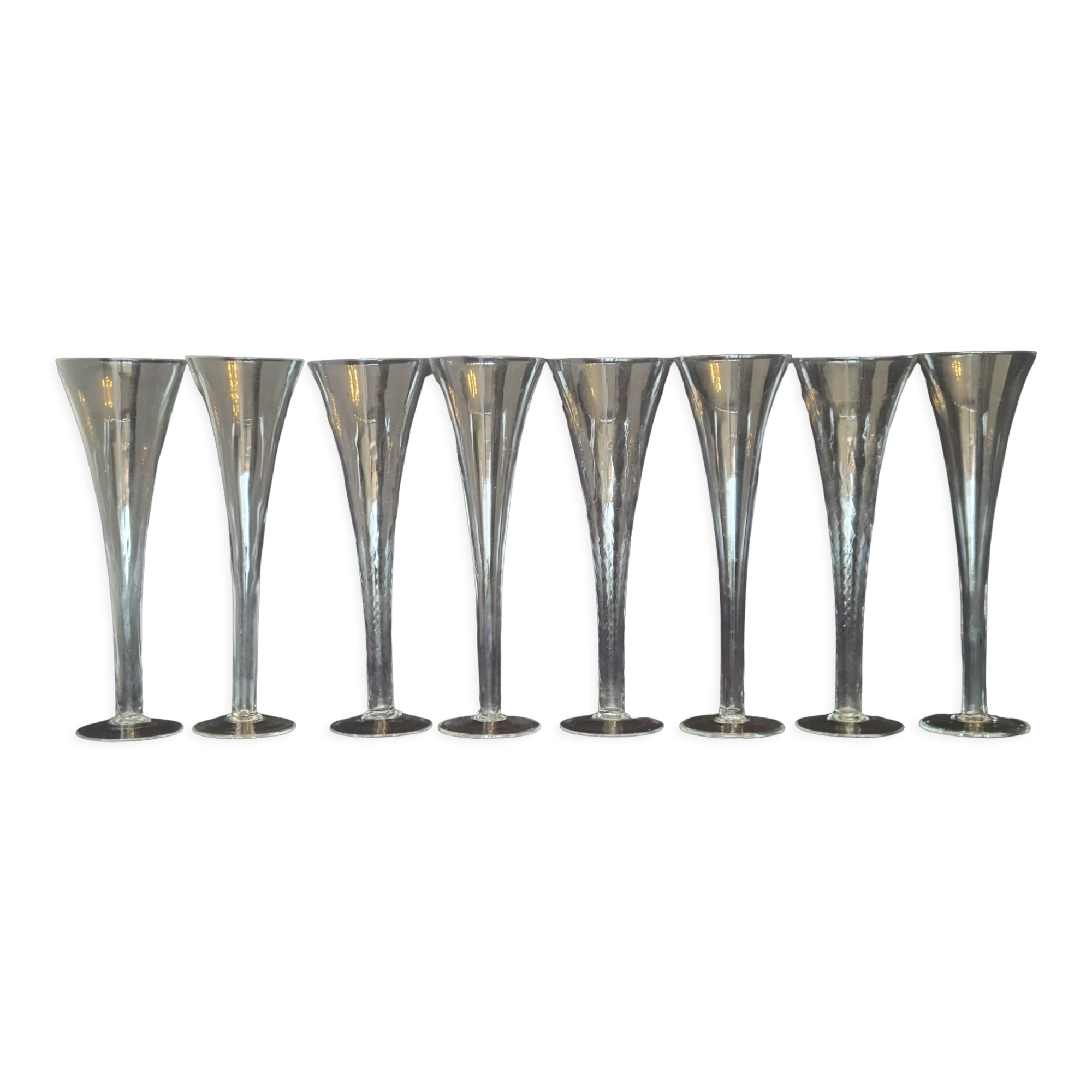 8 old champagne flutes evased blown glass model impossible