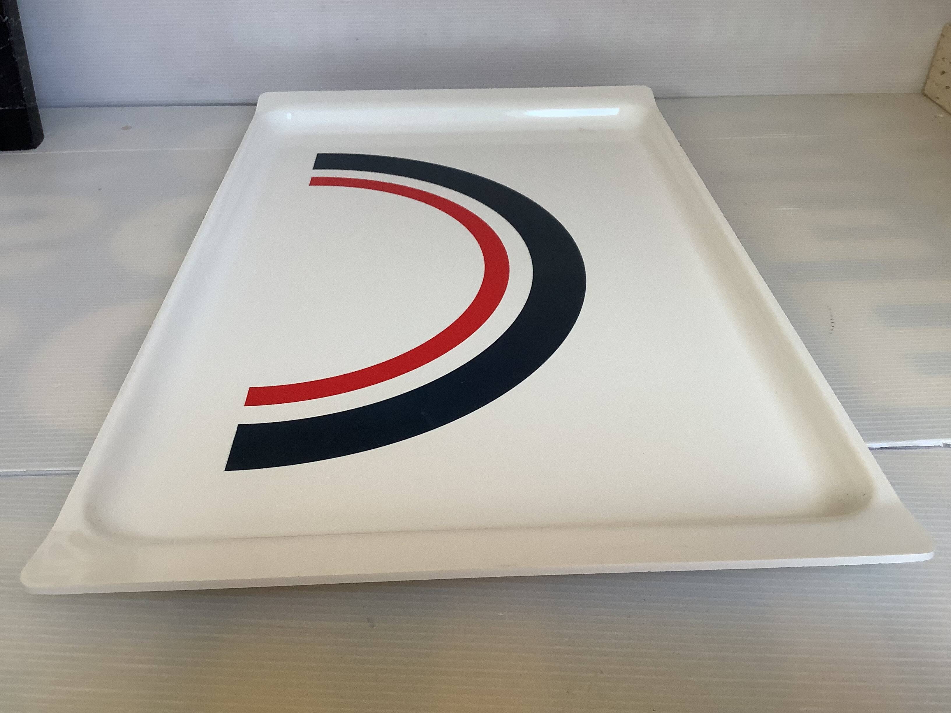 Stella Plateau by Paolo Tilche Guzzini