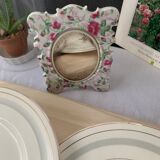 Miroir ancien en porcelaine motif roses