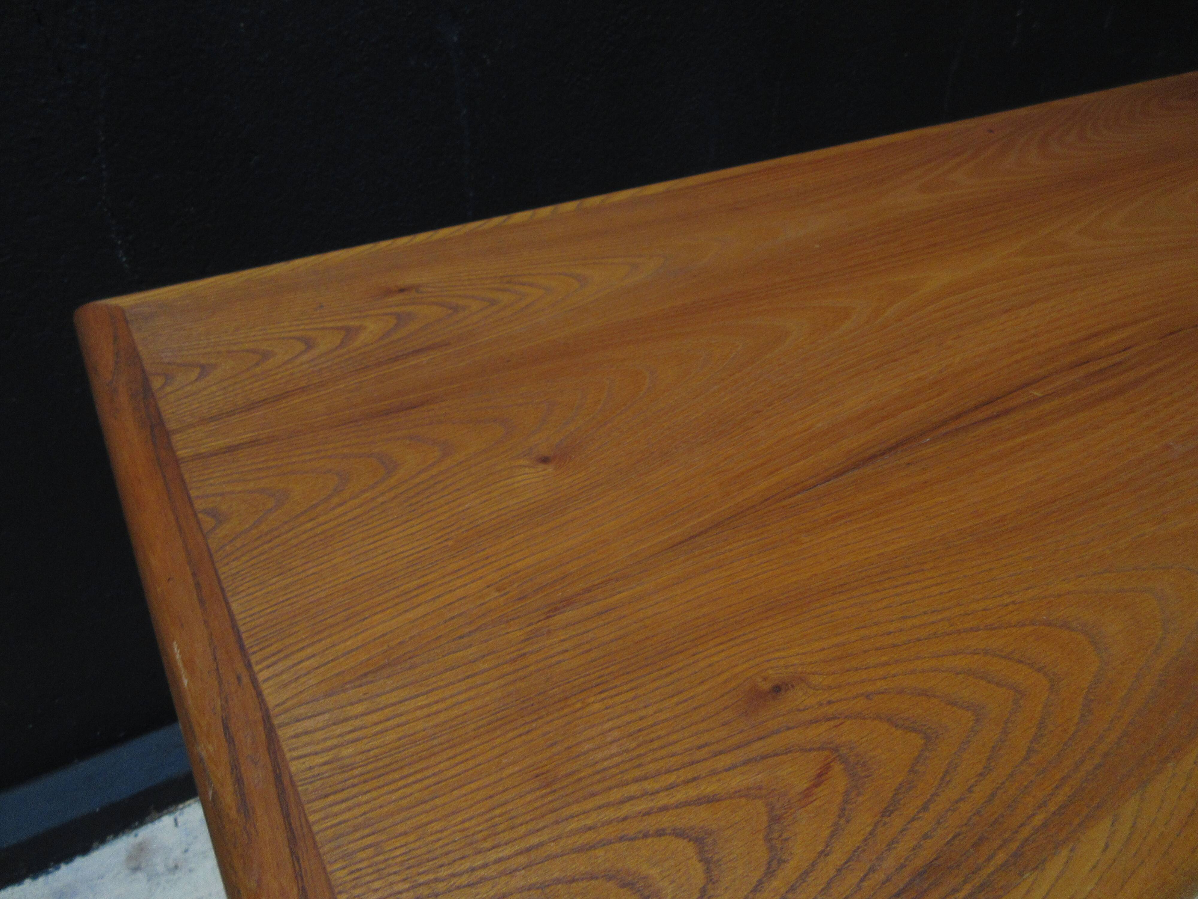 Table basse en bois vintage, mid century, tchèque, Nabytec