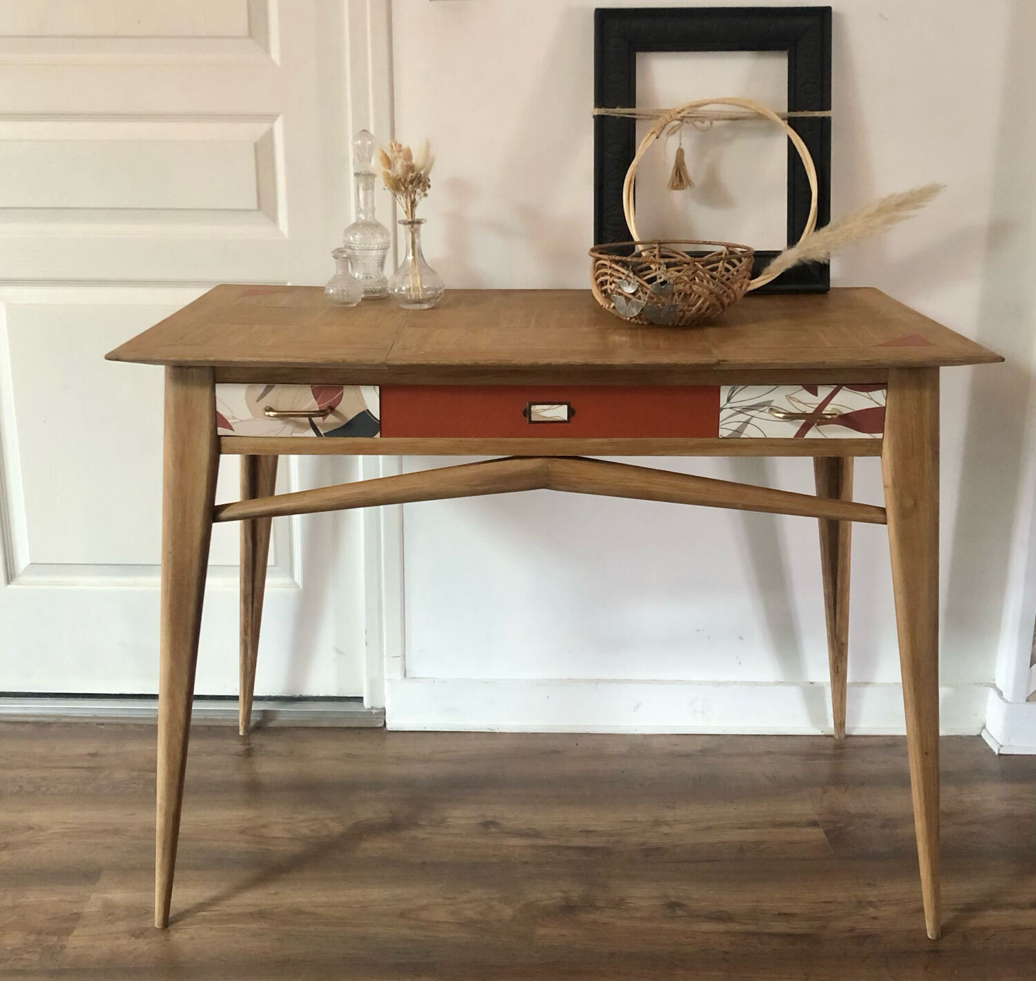 Vintage dressing table