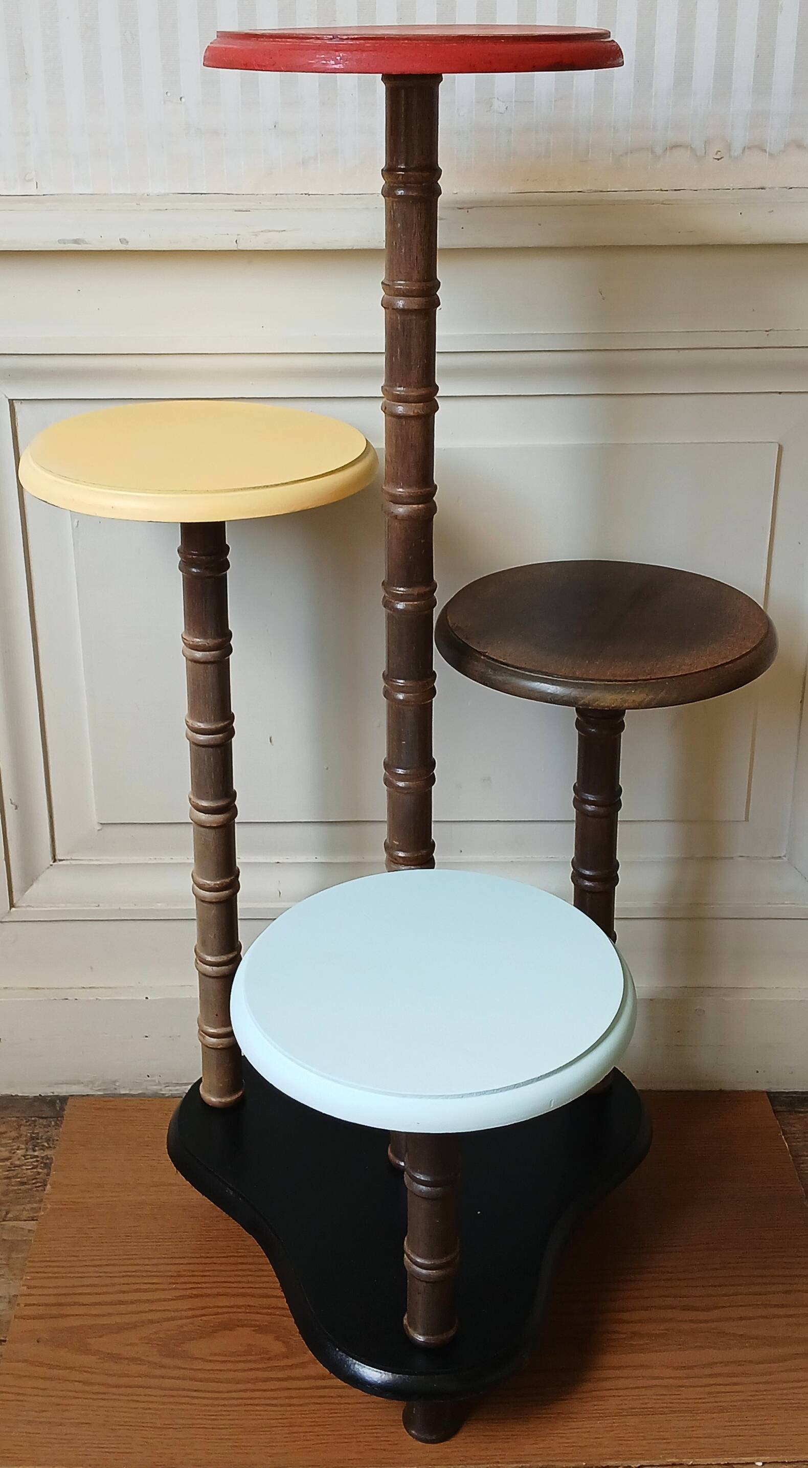 Tripod plant holder 4 levels in solid wood, bamboo style & painted