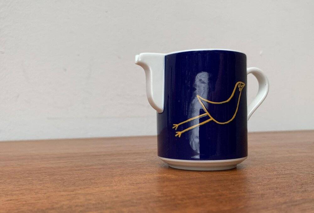 Postmodern German series of flying objects Milk jug by David Palterer and Sieger Design for Arzberg, 1990s