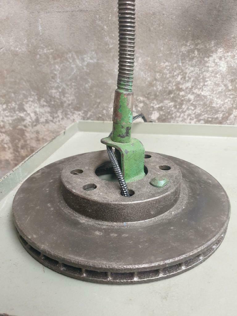 Industrial machine lamp table lamp