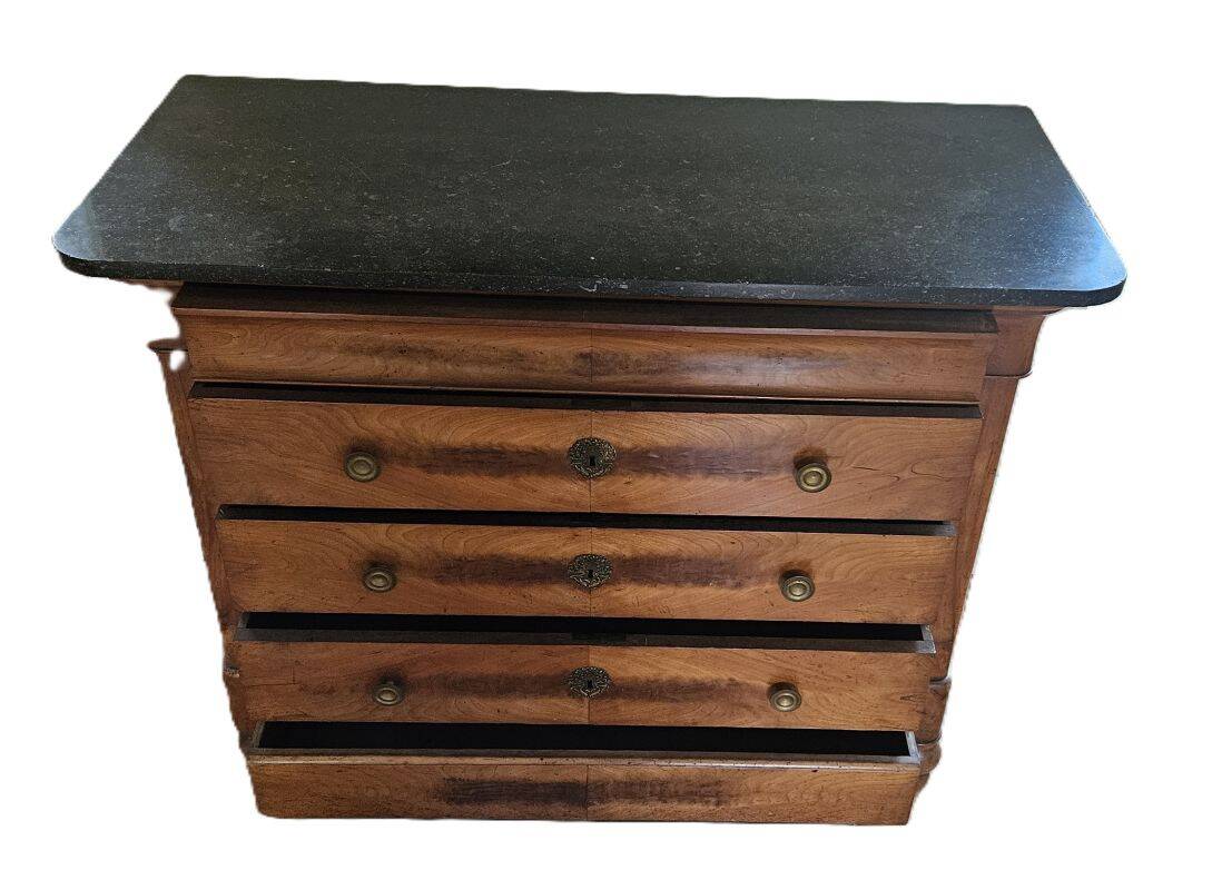 Chest of drawers in walnut and walnut veneer with black veined marble top