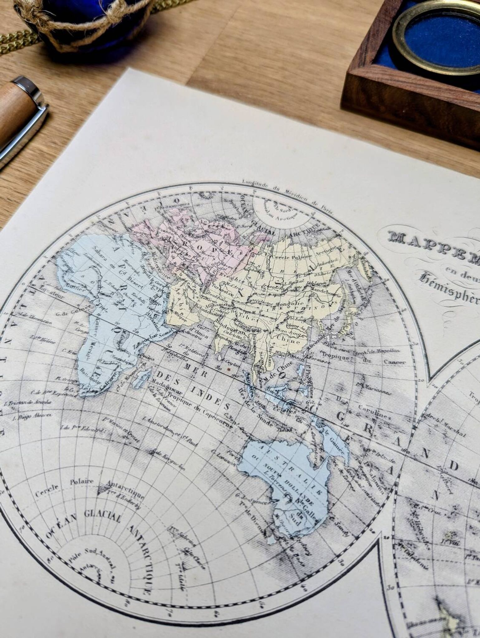 Antique world map, printed in 1852