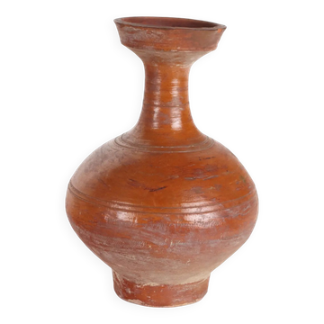 Vase ancien en céramique, Chine, époque Ming (1368-1644)