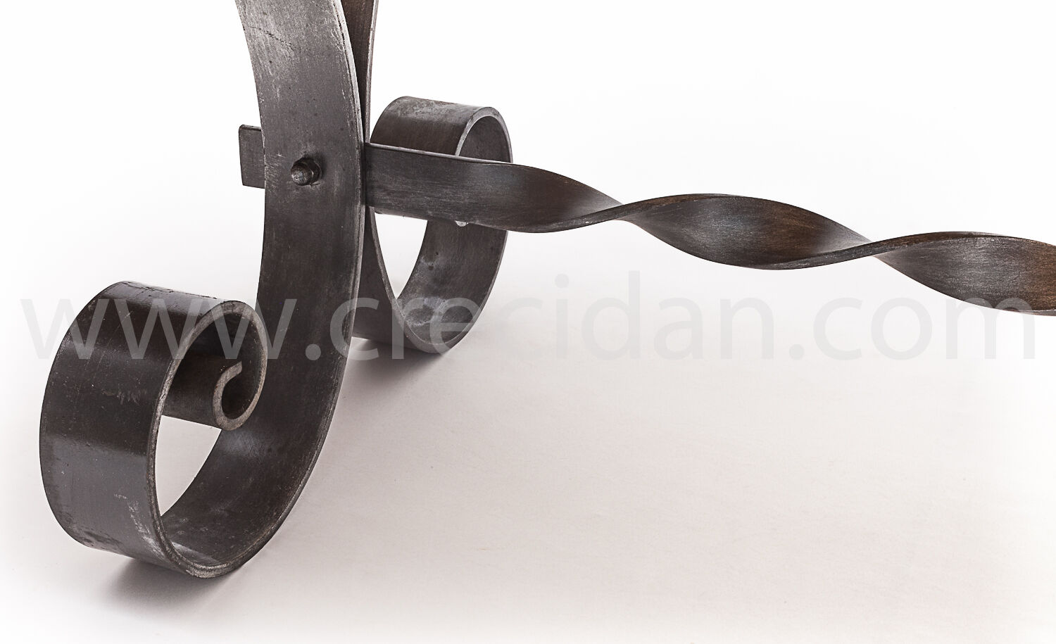 Table basse en céramique