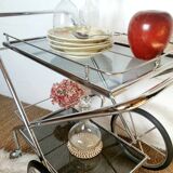 Rolling dessert / chrome bar and smoked glass