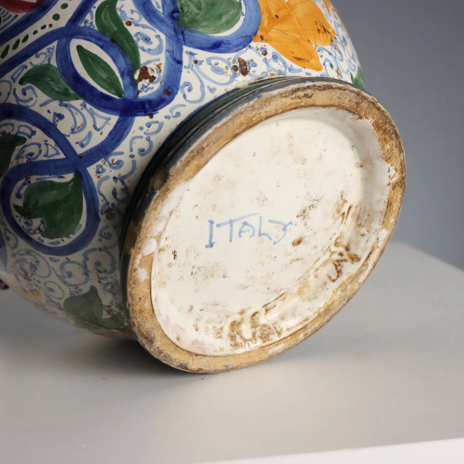 Ancient amphora in hand-painted majolica, Italy, 20th century