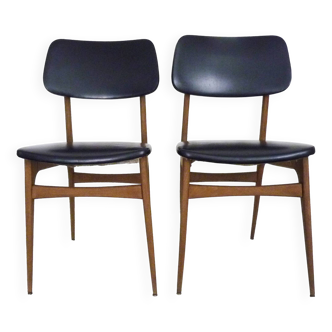 Pair of Scandinavian chairs in beech wood and skai from the 50s