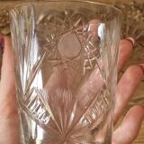 Verres ciselés sculptés vintage