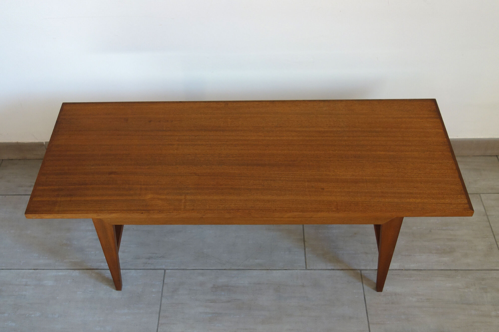 Table basse années 60 esprit scandinave