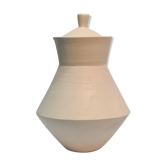 Vase with lid