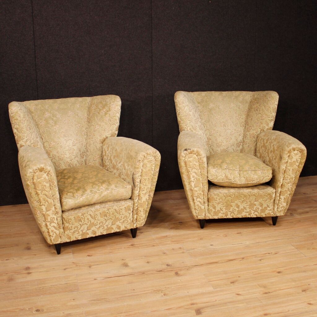 Pair of design armchairs in velvet from the 50s