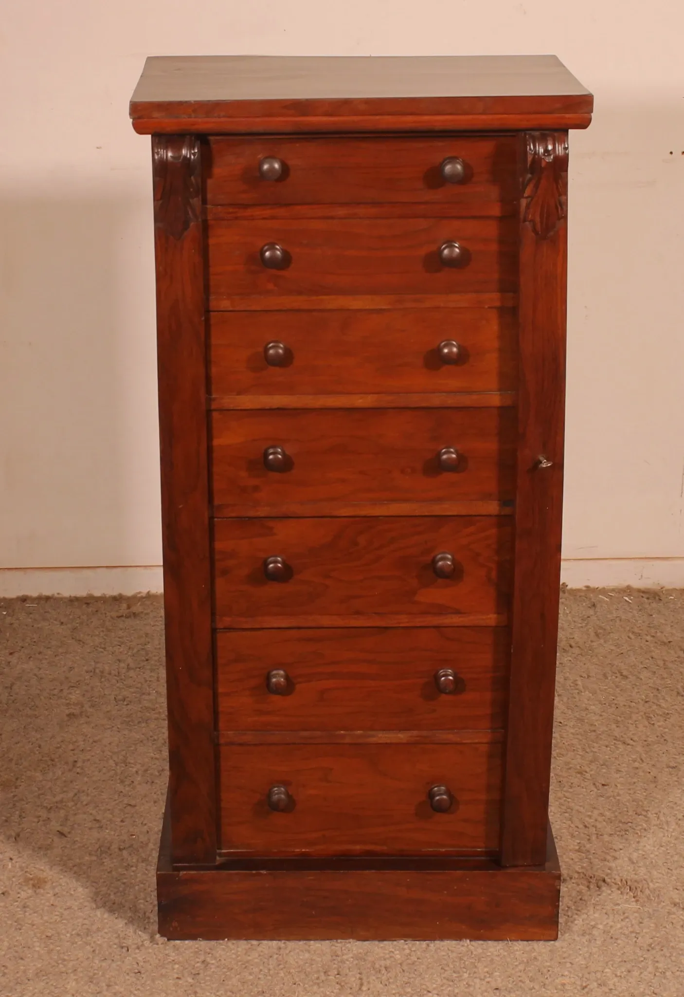 19th-century walnut Wellington commode