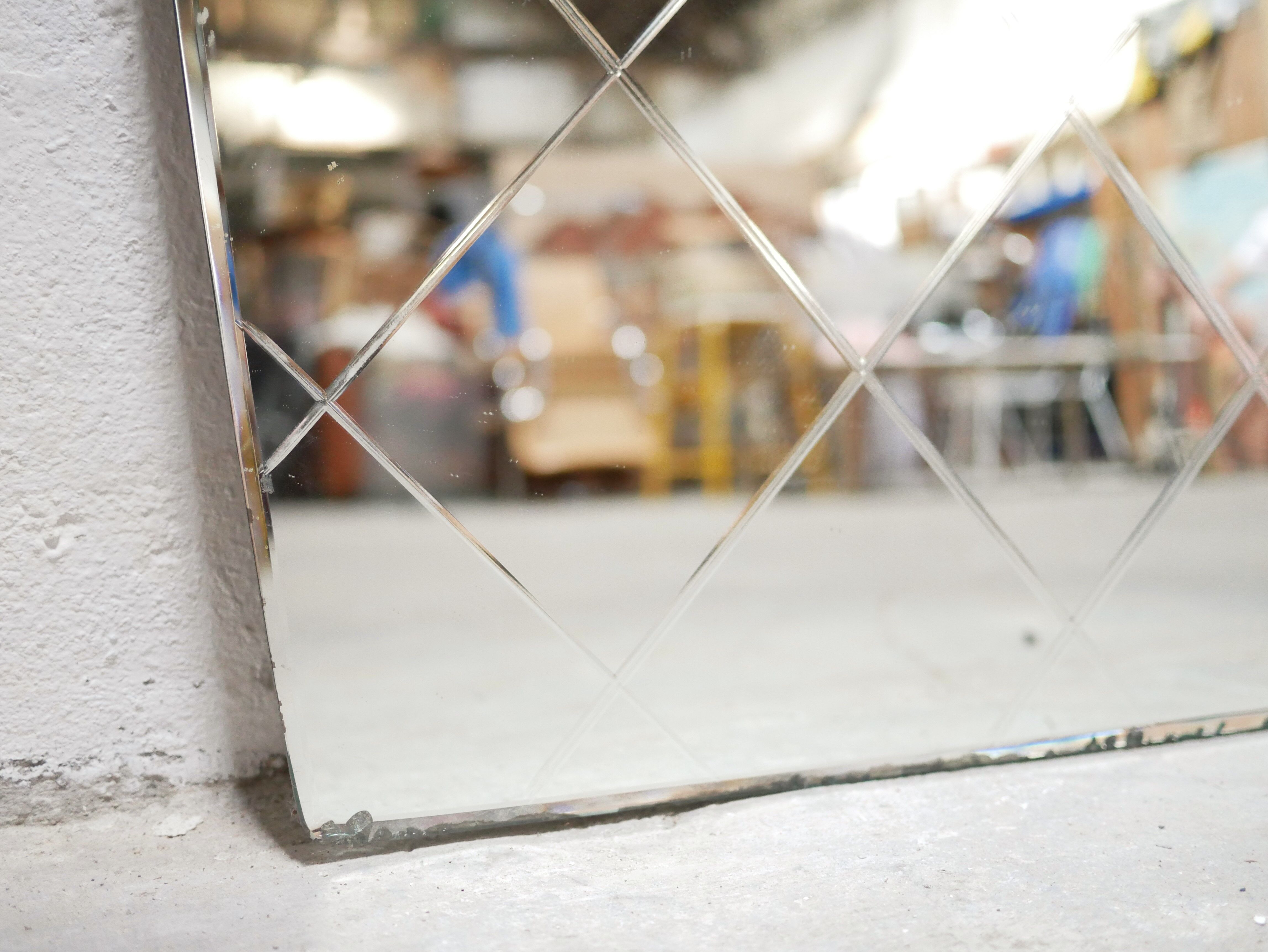 Beveled art deco mirror 99cm x 69cm